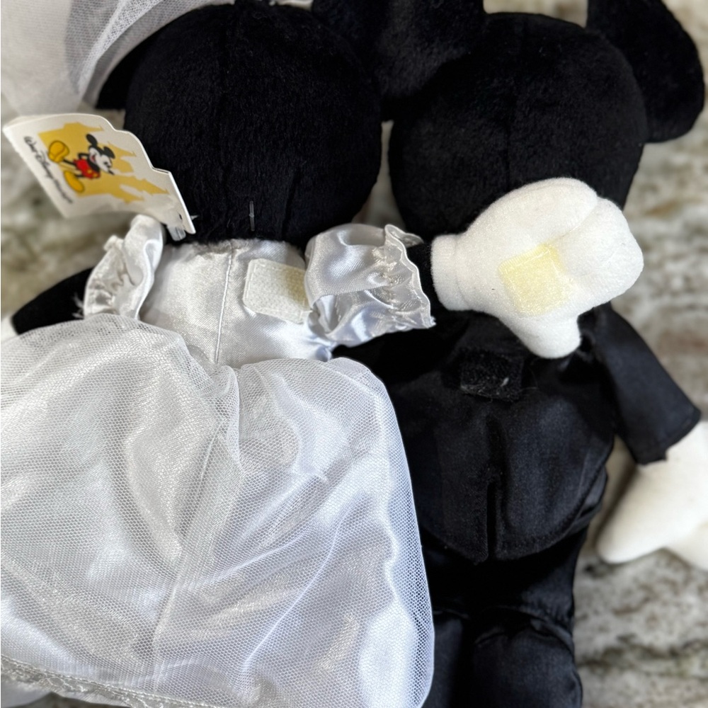 Disney 8” Plush Bridal Set Mickey & Mini Mouse - Picture 10 of 13